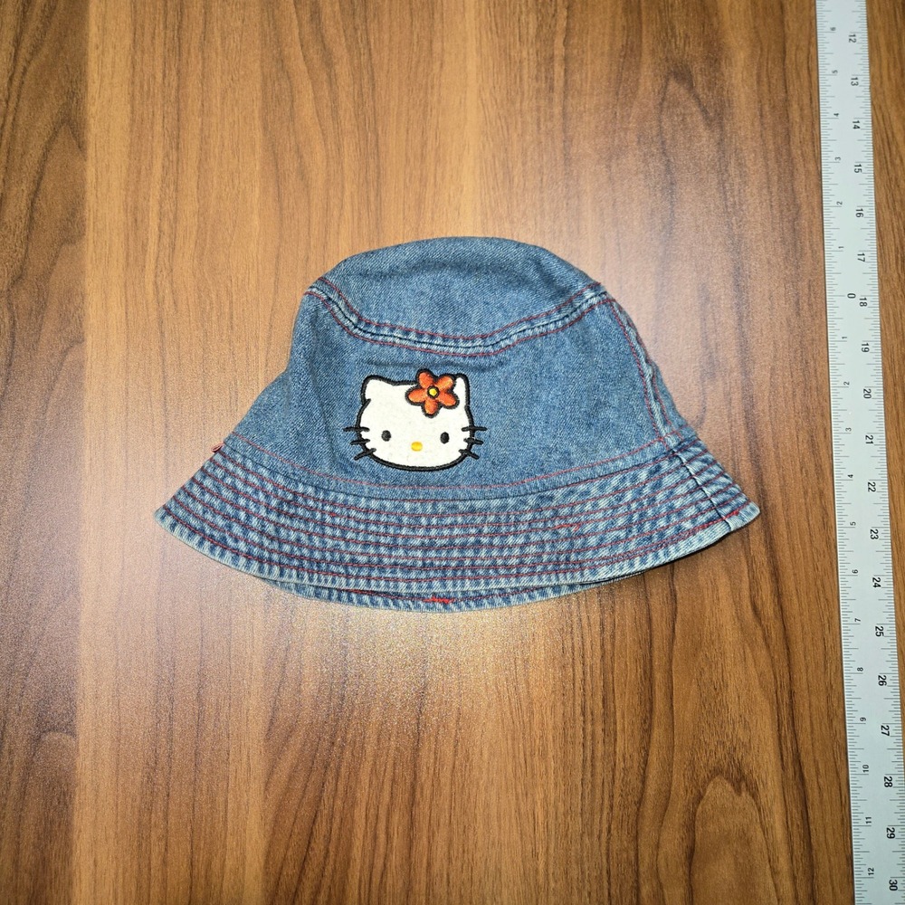 Vintage Hello Kitty Sanrio Denim Bucket Hat Red Contrast Stitch Y2K Blue 2002